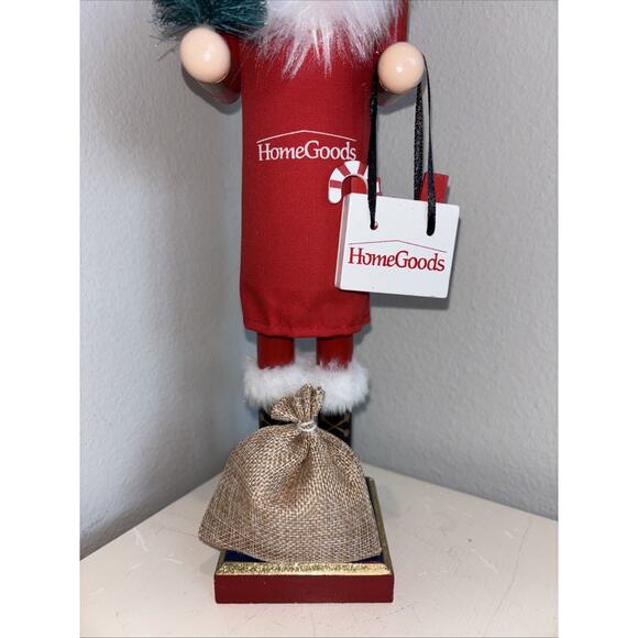 Homegoods Nutcracker Wooden Christmas in Red Apron Shopping Bag Sack 16” NEW - Picture 2 of 6